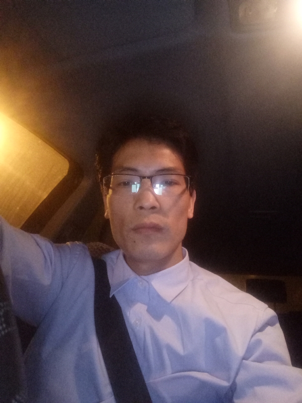 爱也要以诚相待的第三张照片--政和征婚网