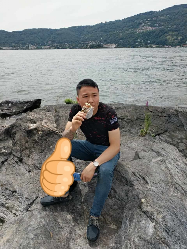 绚烂背后的平淡的第一张照片--政和征婚网