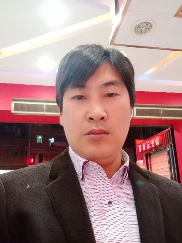 奔跑的第二张照片--政和征婚网