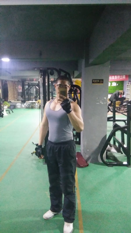 伤心是没有用的的第三张照片--政和征婚网