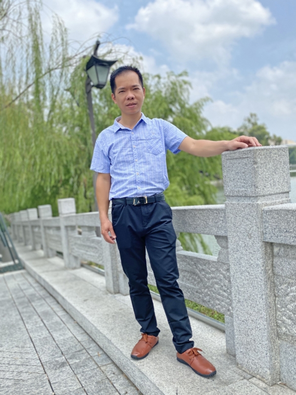 奇峰向阳的第一张照片--政和征婚网