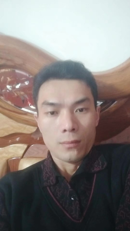 错把真心喂了狗的第四张照片--政和征婚网