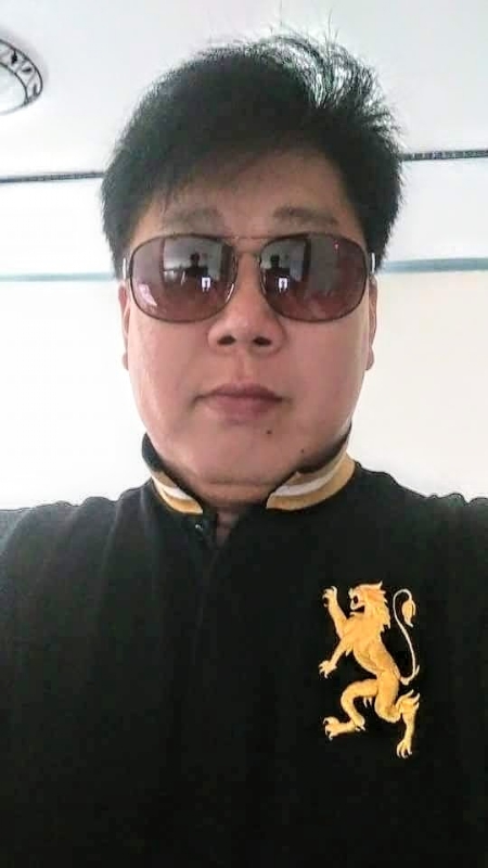 含笑半步癲的第一张照片--政和征婚网