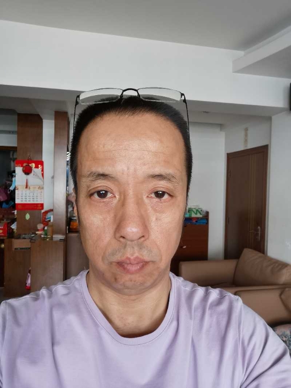 萨博的第一张照片--政和征婚网