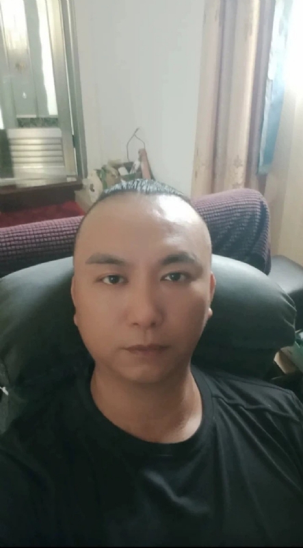 施逸森的第一张照片--政和征婚网