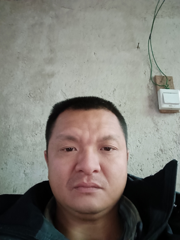 兰成龙的第四张照片--政和征婚网