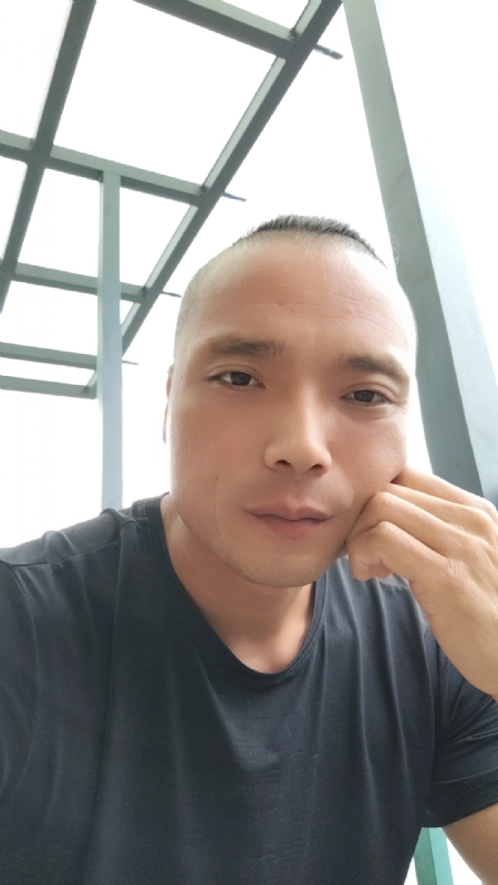 伯爵的第三张照片--政和征婚网