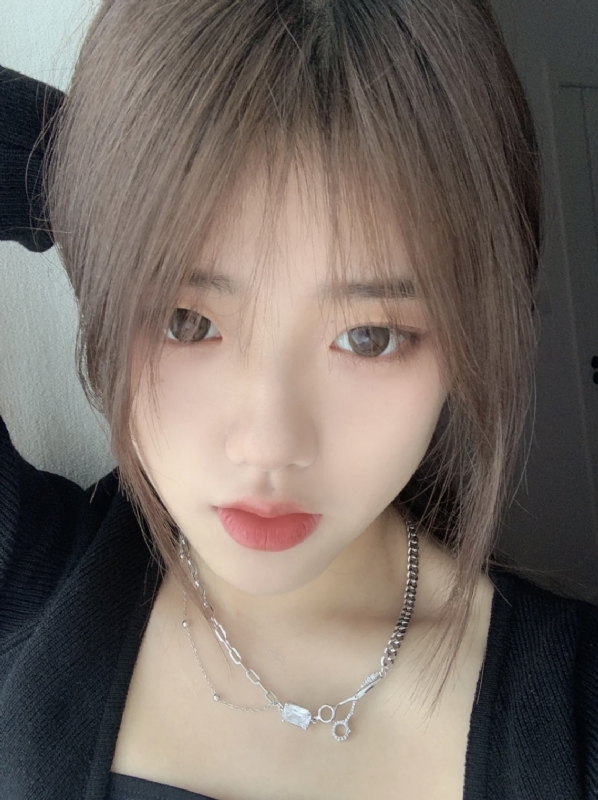 依依的第一张照片--政和征婚网